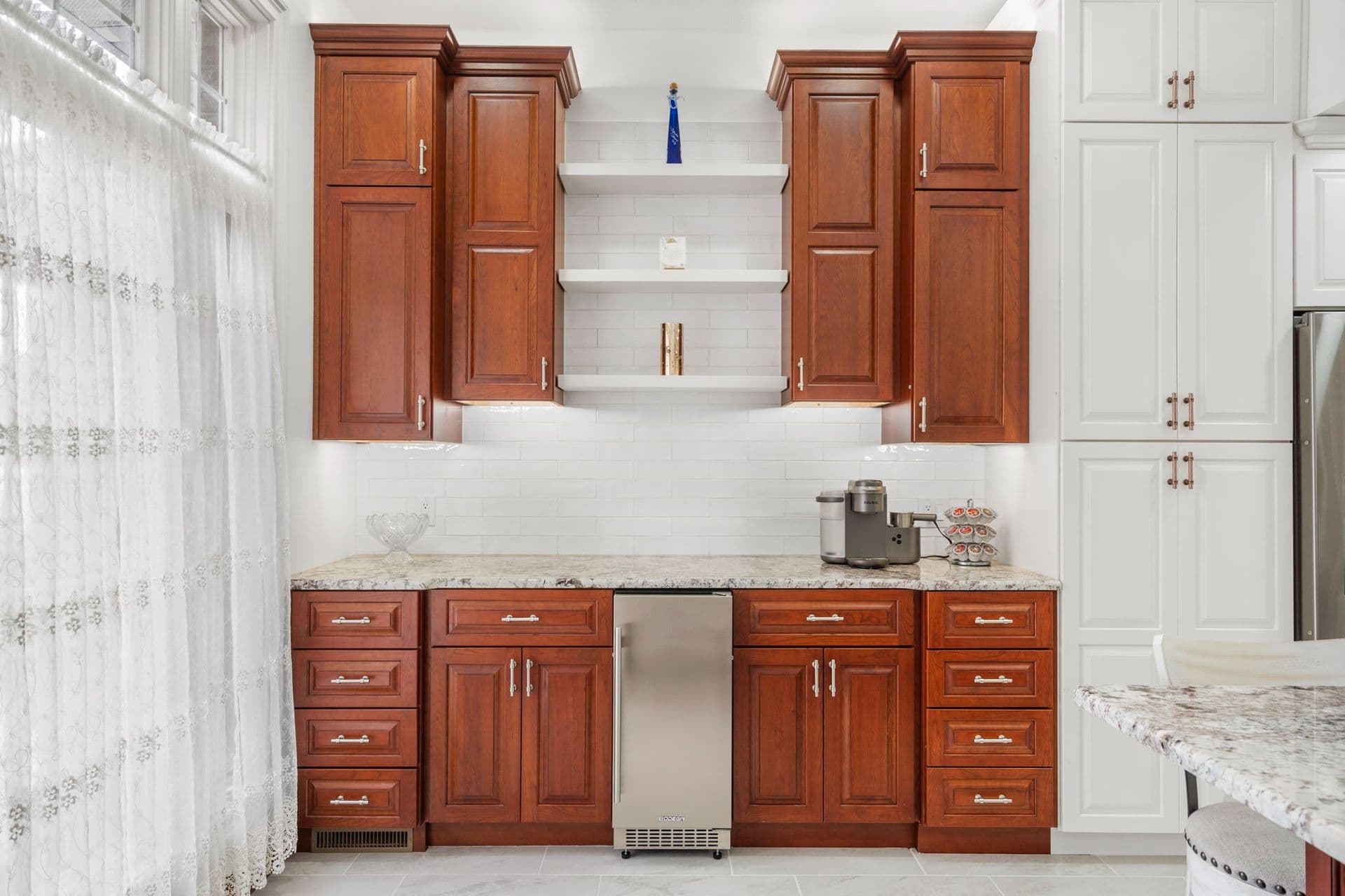 imgi_38_kitchen-cabinet-remodeling-in-strafford-2.jpg