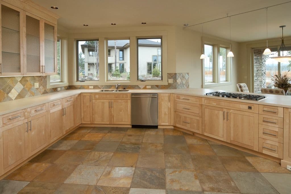 imgi_56_tile-kitchen-flooring.jpg
