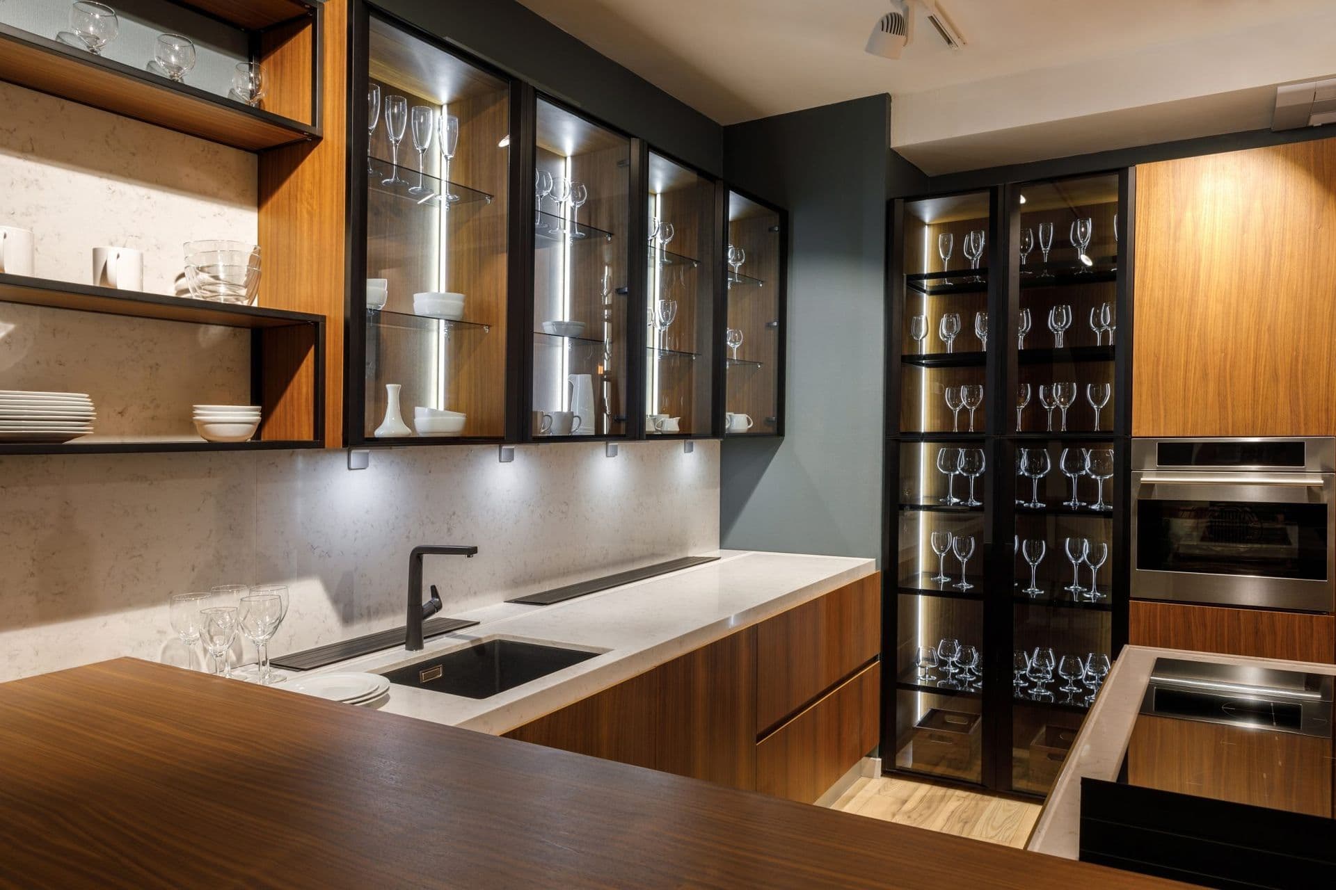 imgi_57_Essential-elements-for-kitchen-remodel-2048x1365.jpg