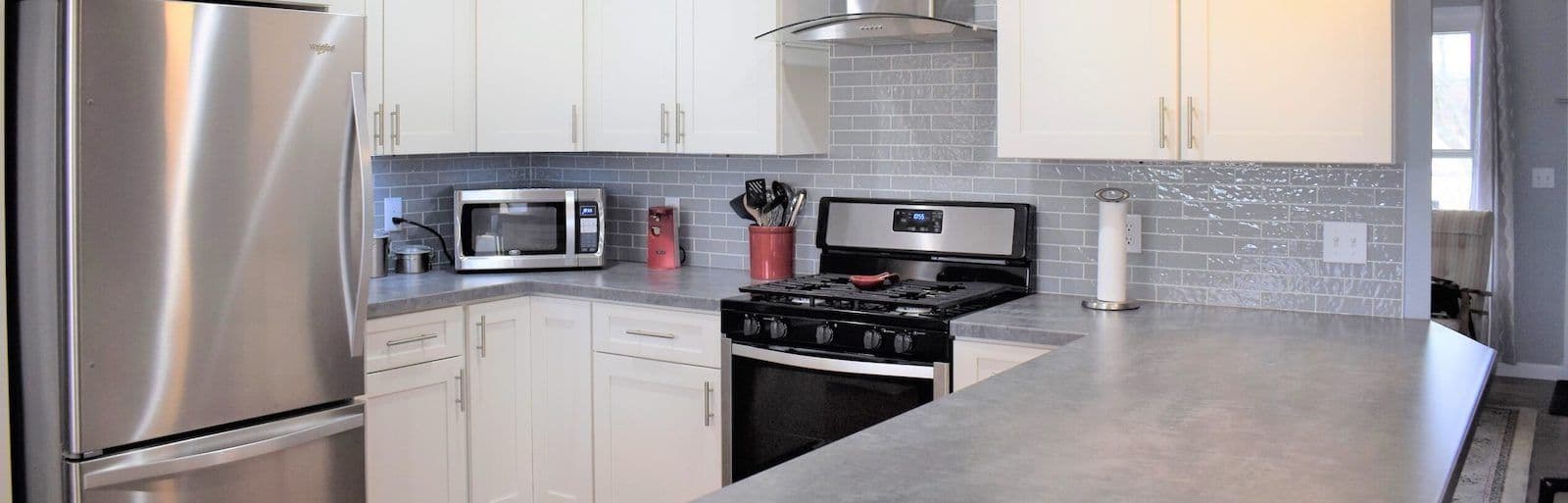 imgi_61_U-Shaped-Kitchen-Remodel-.jpg