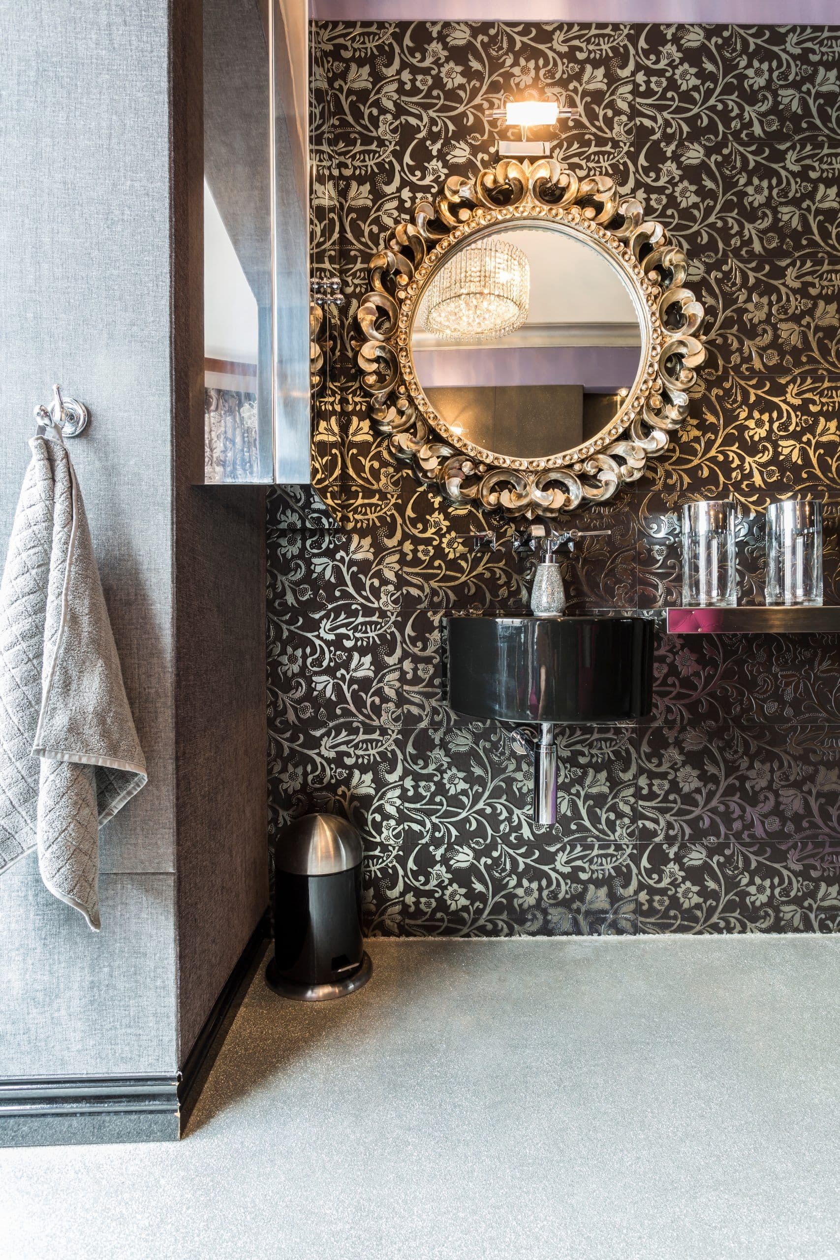 mirror wallpaper black