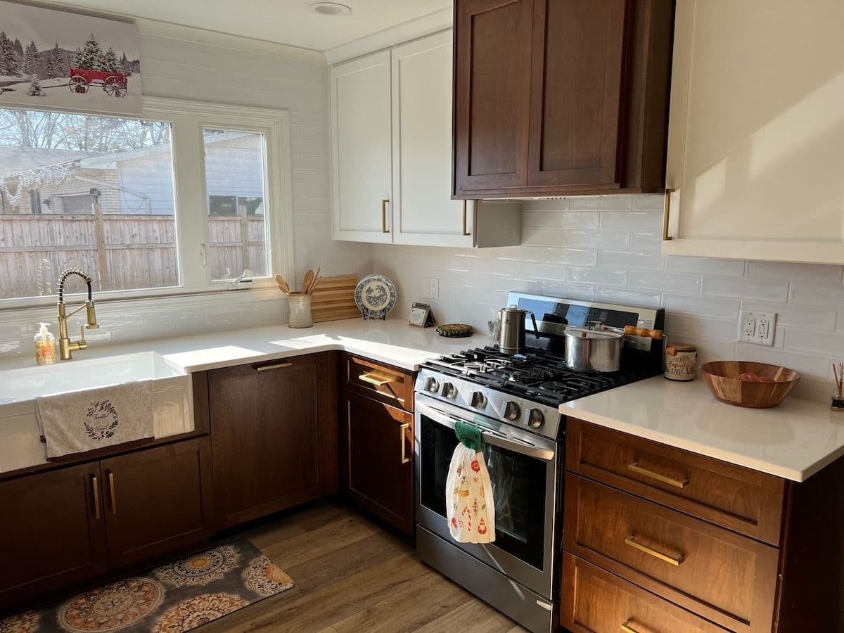 imgi_7_L-shape-kitchen-design.jpg