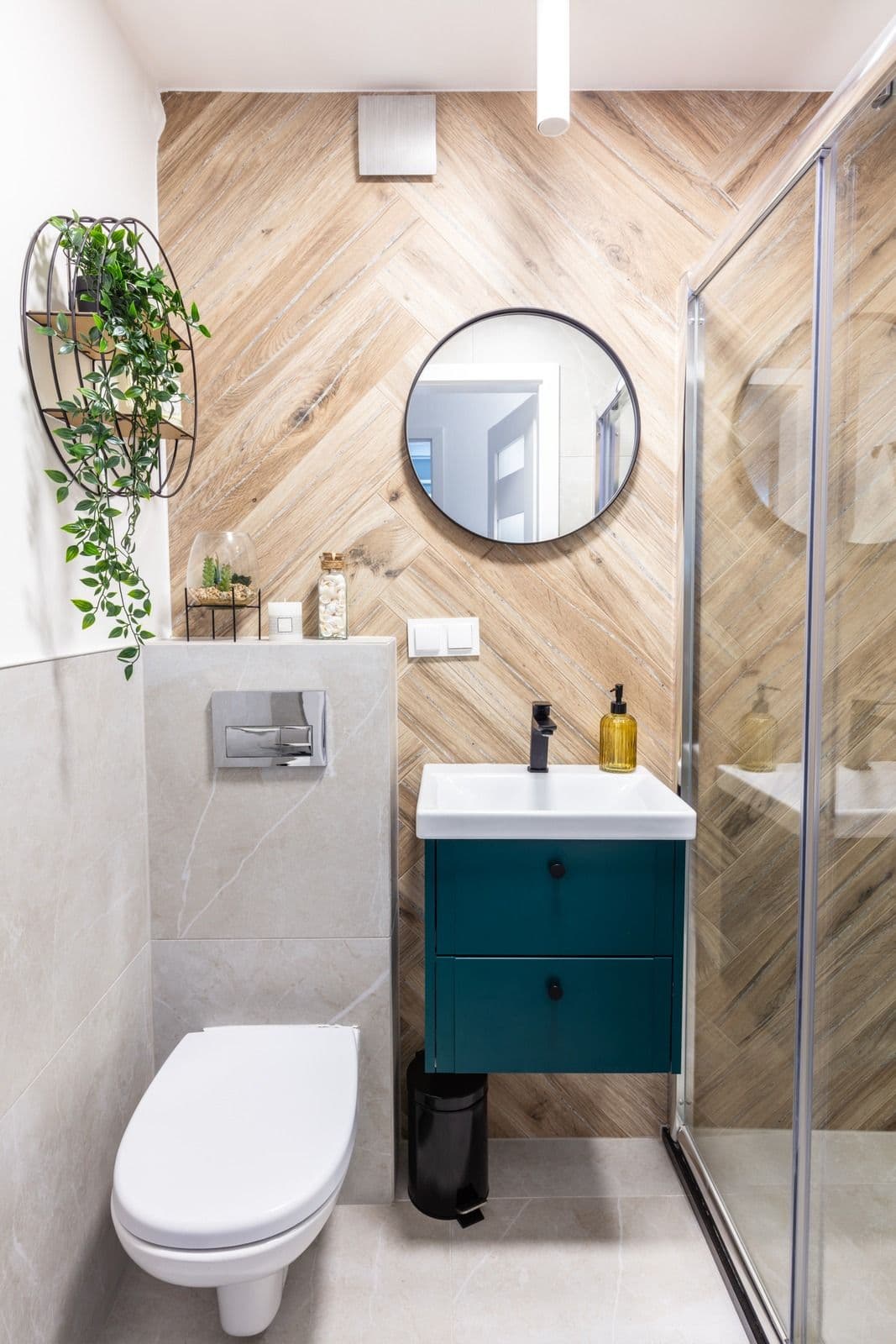 imgi_8_modern-small-bathroom-with-walk-in-shower-springfield-mo.jpg