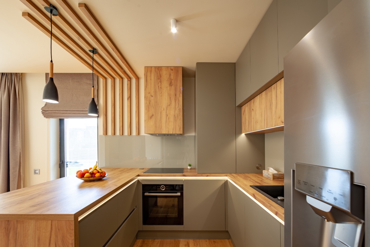 A photo of a U-shaped kitchen layout ideas
