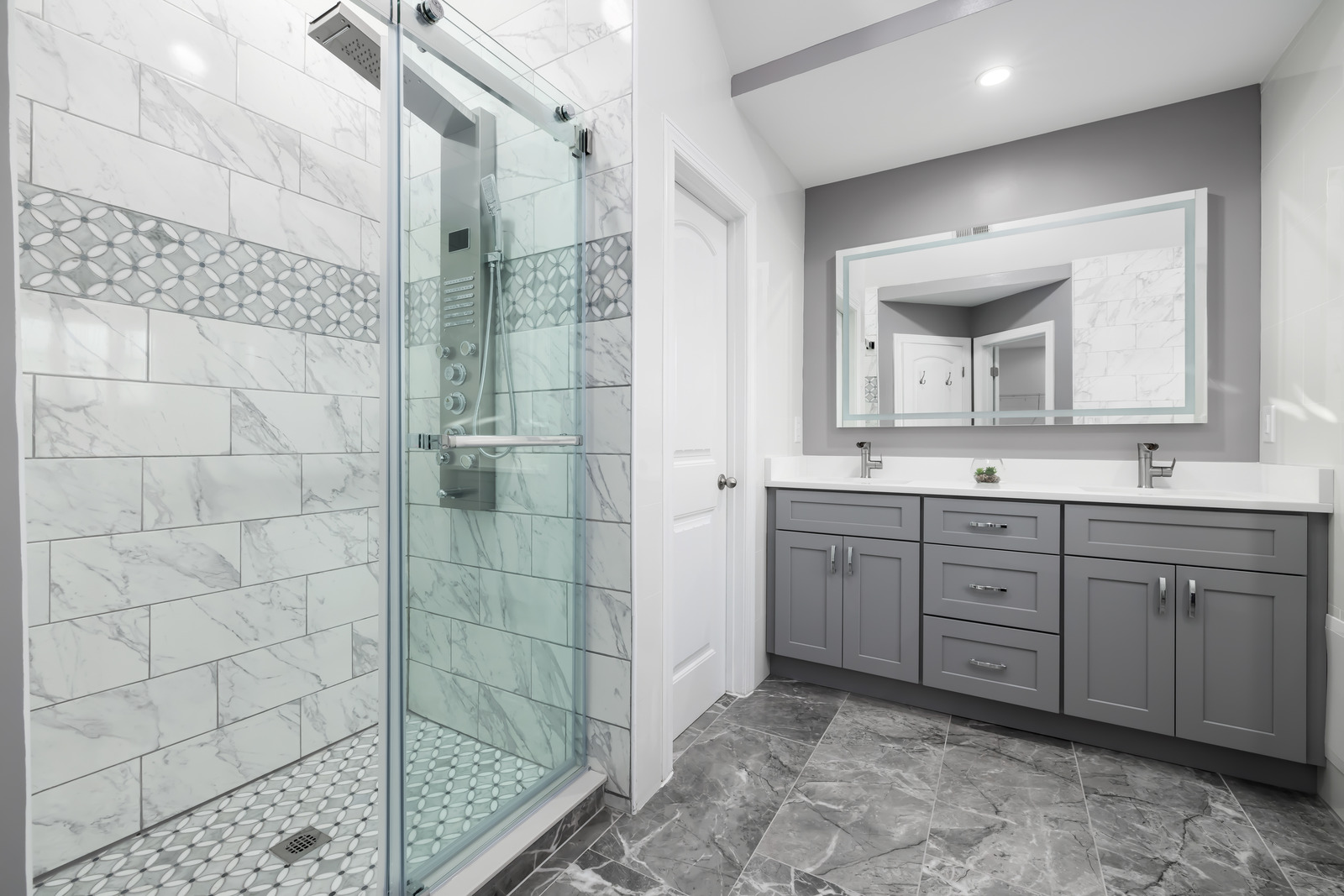 Gray walk-in shower in Springfield MO - 5