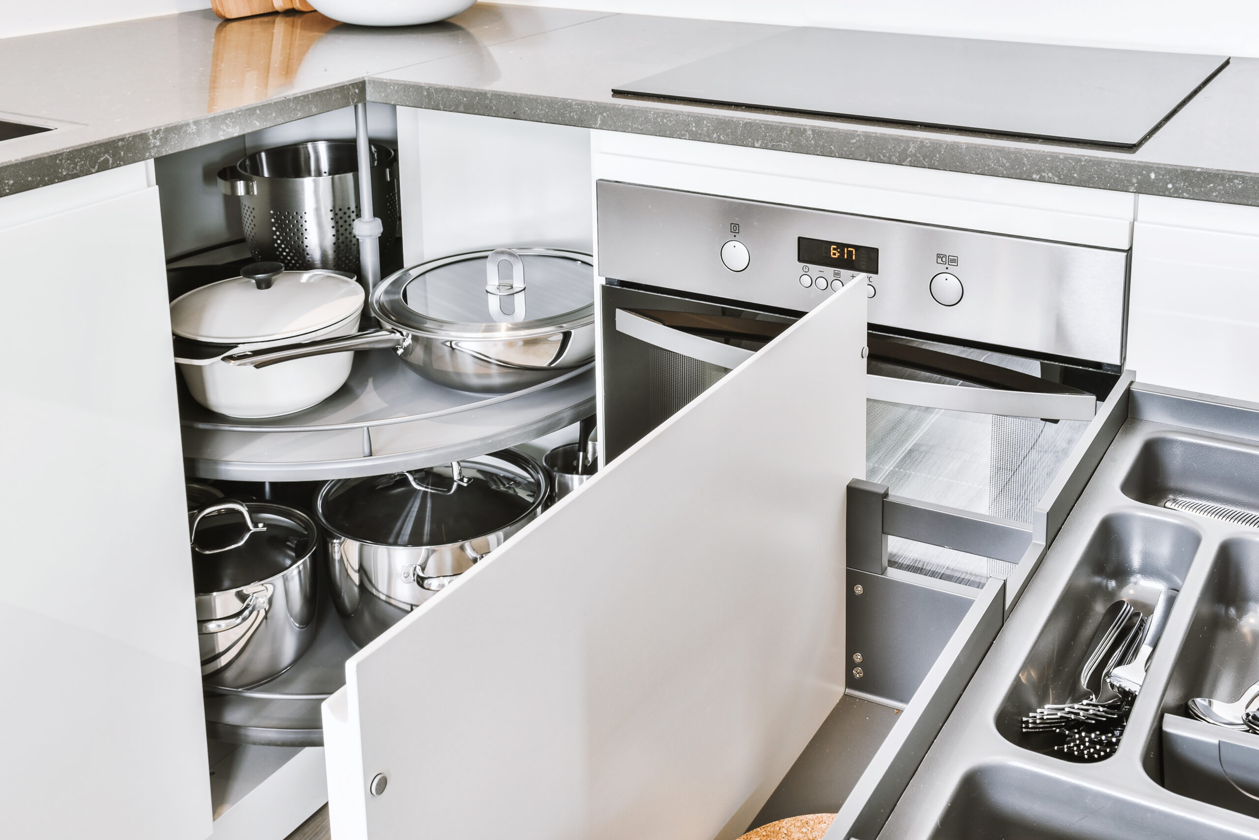 corner kitchen optimized storage with pull-out cabinets 